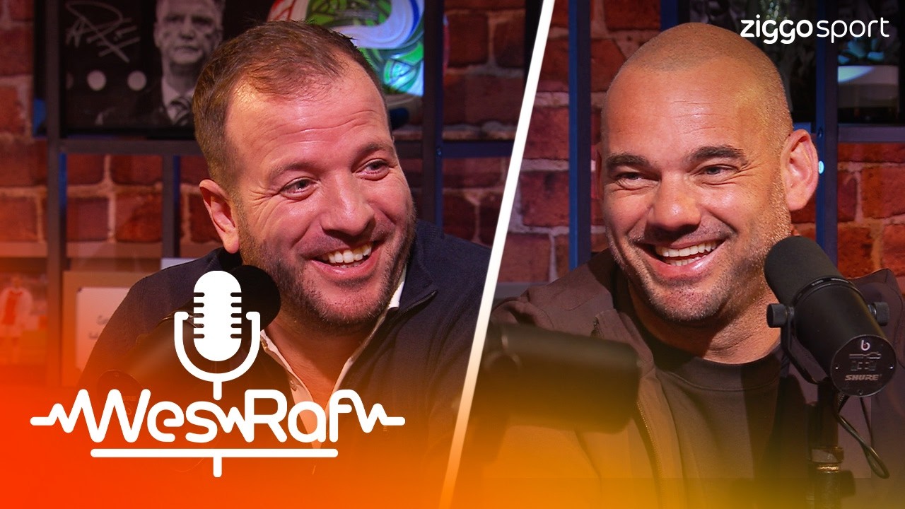 "Die hele spelersbus stond in de fik en Raf lag onder het bed" 😅 | Wes & Raf - Aflevering 1