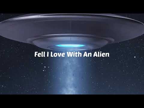 Mike Perry, Mentum - Fell In Love With An Alien (Sub. Español)