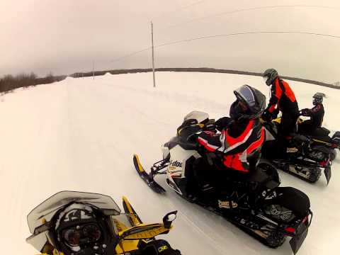 2013 Apex vs Skidoo 800 E-Tec's