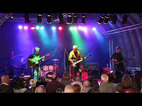 THE RAILWAY CHILDREN @ WIGAN DIGGERS FESTIVAL '16