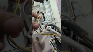 Download lagu E6 error tcl mp3