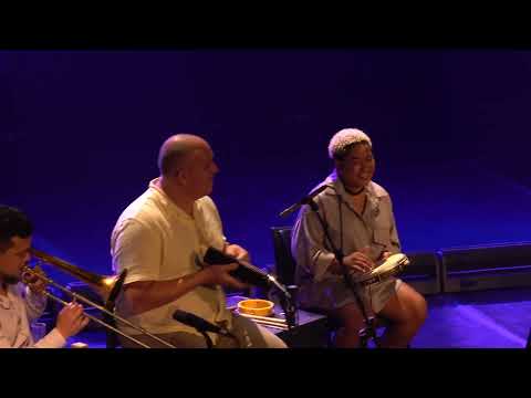 Messias Britto | Carioquinha (Waldir Azevedo)