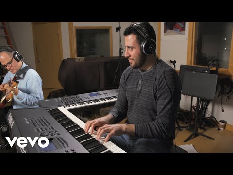 Giorgi Mikadze - Dumba Damba ft. David Fiuczynski, Panagiotis Andreou, Sean Wright