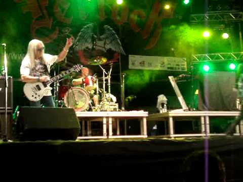 Uriah Heep (Ferrock 2014 - Brasília) - Gypsy & Look At Yourself