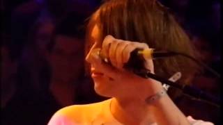 The Vines on Jools Holland 2003 (all songs= Outtathaway / Homesick / Get Free)