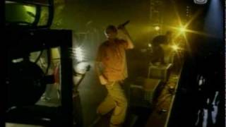 Download lagu Linkin Park - 01 - Papercut (London 16.09.2001) mp3