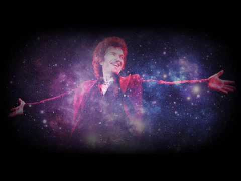 download lagu mp3 mp4 Gino Vannelli Yonder Tree, download mp3 Gino Vannelli Yonder Tree free download mp3, download mp3 Gino Vannelli Yonder Tree