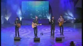 Ryan Webb &amp; The Method - &quot;Sing Me To Sleep&quot; - Channel 7&#39;s &quot;TELETHON&quot; - November 2010