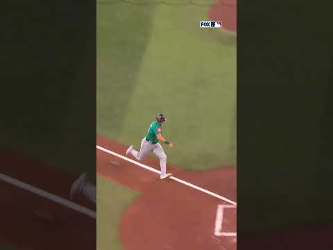 Big Dumper is OUT at home 🏠 #mariners #bluejays #mlb #baseball #home #calraleigh #bigdumper