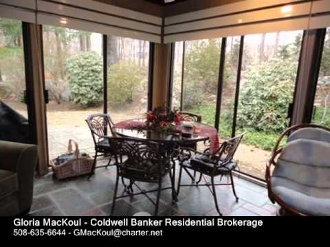 97 Barry Rd Worcester, MA 01609 - Single-Family Home - Real Estate - For Sale -