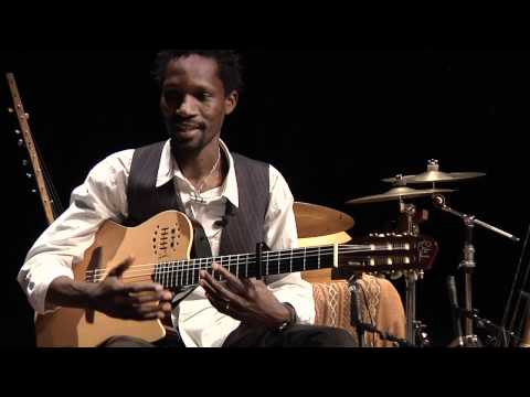 Pédro Kouyaté et le Mandinka Transe Acoustique EPK