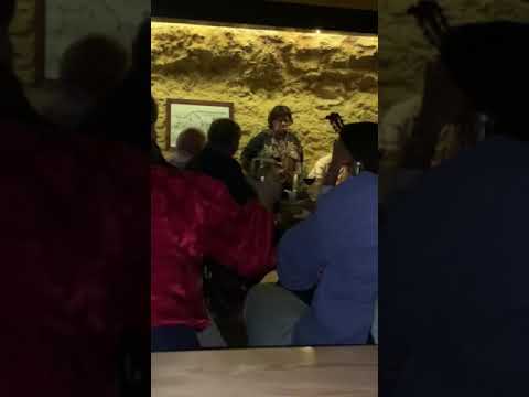 Manuela Cavaco - Maldição