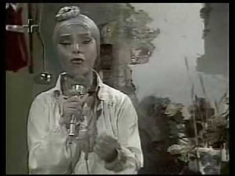 Elza Soares Cadeira Vazia ( Lupicinio Rodrigues )