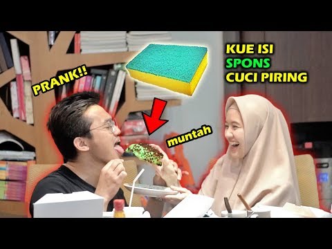 PRANK PACAR : KUE ISI BUSA CUCI PIRING! *muntah*