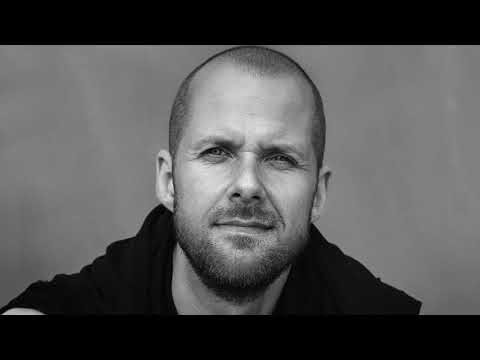 *SESIÓN ADAM BEYER AMNESIA IBIZA* DCR324 DRUMCODE RADIO - ADAM BEYER @ COCOON CLOSING AMNESIA IBIZA