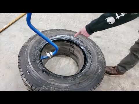 Removing 22.5 Dayton Style Demountable Truck Rims With a Blue Cobra Tire Tool