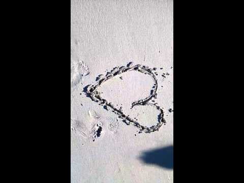 Walk around the beach 😎😜👙