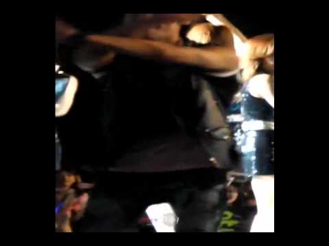 [Fancam]110813 SHINee JongHyun Happy Ending 1 @ Incheon Korea Wave Con