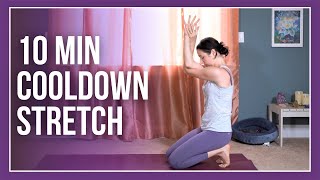 10 min Yoga Cooldown - Post Workout STRETCH (with kittens! 😻)