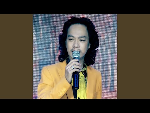 Thể hiện bởi Tuấn Vũ