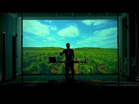 Ain TheMachine   PlayTheCity Live   Burgundy