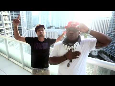 T Streets - Leave Me Alone feat Mack Maine (Directed by DJ Scoob Doo)