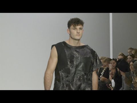 Shun Yu | Spring Summer 2018 Full Fashion Show | Exclusive
