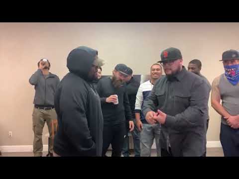 Grey Fox vs Knight the Poet