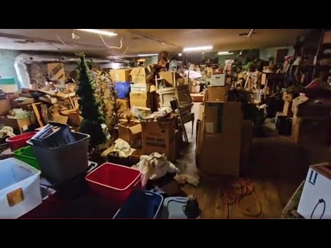 What is in the attic of this amazing antique store??