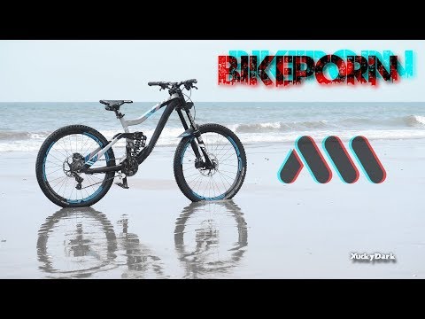 BIKEPORN - Votec VD Comp + All Mountain Style "Camo" Frame Guard | DownHill / Freeride