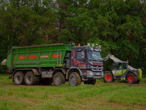 Klärschlamm Streuen 2K17|Landwirtschaftliches Lohnunternehmen Jürgen Brendel|MB Actros & Claas Scorp