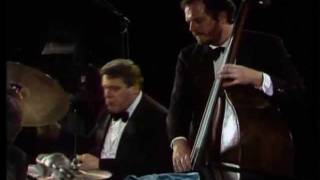 Oscar Peterson Trio - The Berlin Concert - Perdido - Caravan