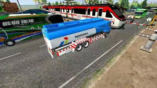 Download lagu OLENG MOBIL TRUK HINO 500 TANGKI PERTAMINA, BUSSID MOBIL SIMULATOR mp3