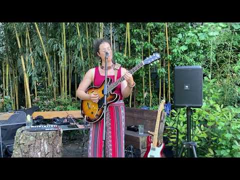 Sarah Yacine - A Musicians heart