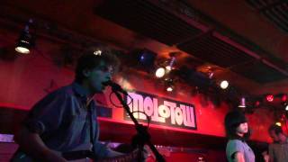 Yuck - Holing out - Live @ Molotow, Hamburg - 10/2011