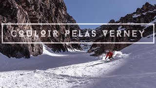 VICTOR CHAUD EN BOUCLE