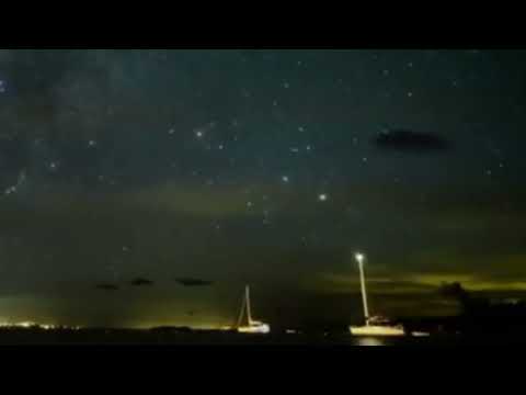 Crystal Castles - Vanished (full roasting vyond cringe template)