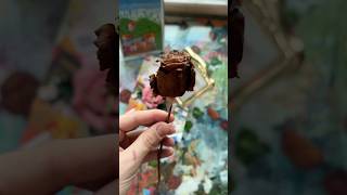 Do this with your dead flowers 🥀