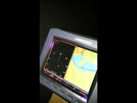 Lowrance 4G broadband radar vs. tire in heavy fog