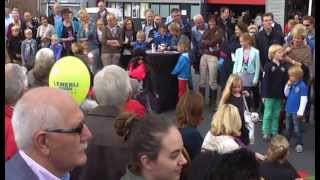 preview picture of video 'Duizenden naar Bedrijvendag Delden'