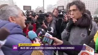 EN CHILE RETIENEN EL #BUSDELALIBERTAD Y SALEN 10.000 A LA CALLE EN SU DEFENSA (VIDEO)