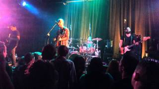 Stay Young - Strata (live)