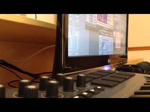 Dubbtone & Tileff - Just the drums