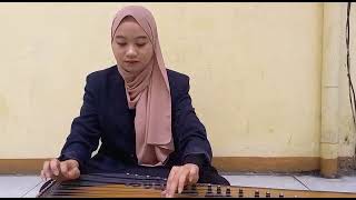 Download lagu Kalangkang Mega Isbi Bandung (Kacapi wanita) mp3