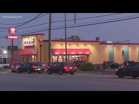 Popeyes brings back the popular chicken sandwich