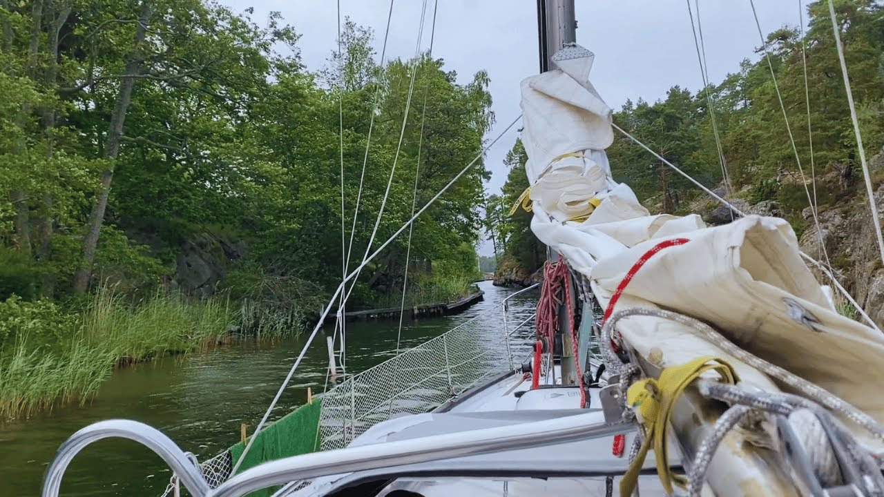 Narrow passages, windy seas and a seasick dog