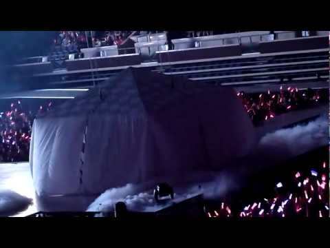 [HD] 少女時代 SNSD (So Nyeo Si Dae) Grand Opening in 2011 Girls' Generation Singapore Tour