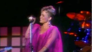 Go-Go&#39;s - Can&#39;t Stop The World (Wild at the Greek Live &#39;84)