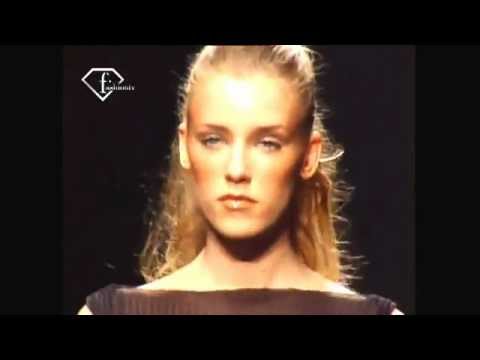 Alberta Ferretti Fall 2000