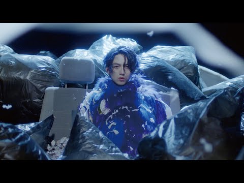 林宥嘉 Yoga Lin 《 垃圾寶貝 Garbage Baby 》Official Music Video